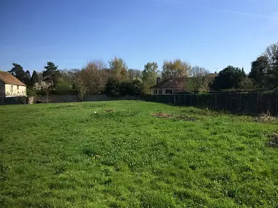 Terrain à bâtir, 1 570 m² - Saint-Rémy-l'Honoré (78690)