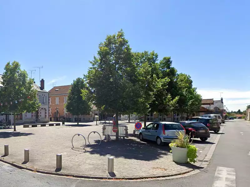 Terrain à bâtir, 750 m² - La Ferté-Saint-Aubin (45240)