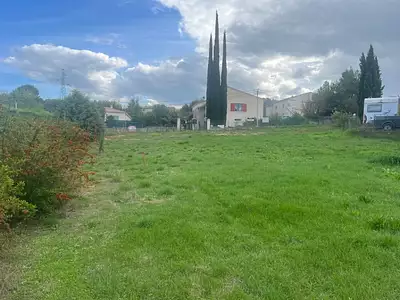 Terrain à bâtir, 839 m²