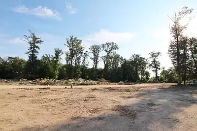 Terrain à bâtir, 714 m²