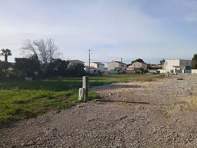 Terrain à bâtir, 405 m²