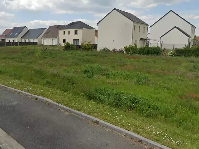 Terrain à bâtir, 480 m² - Mareau-aux-Prés (45370)