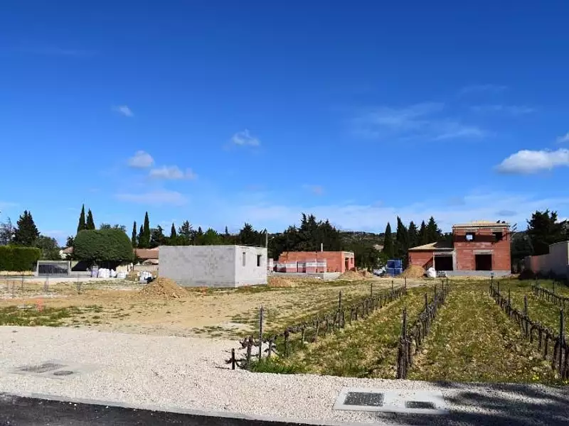 Terrain à bâtir, 465 m² - Estézargues (30390)