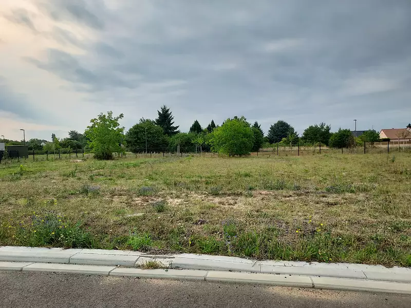 Terrain à bâtir, 500 m² - Vineuil (41350)