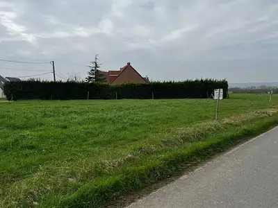 Terrain à bâtir, 630 m²