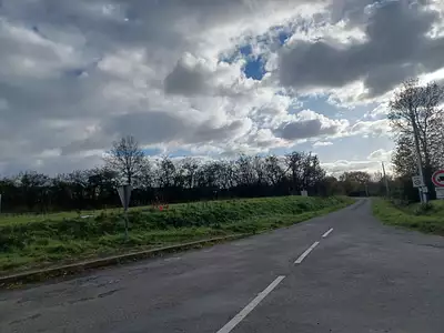 Terrain à bâtir, 379 m²