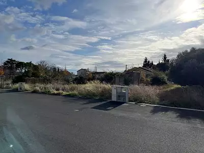 Terrain à bâtir, 447 m²