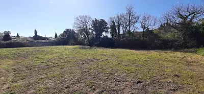 Terrain à bâtir, 1 055 m²