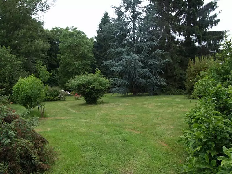 Terrain à bâtir, 600 m² - Evreux (27000)