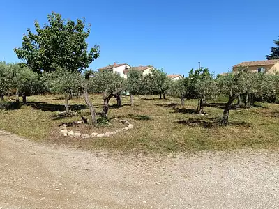 Terrain à bâtir, 450 m²