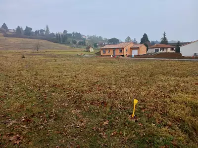 Terrain à bâtir, 1 180 m²