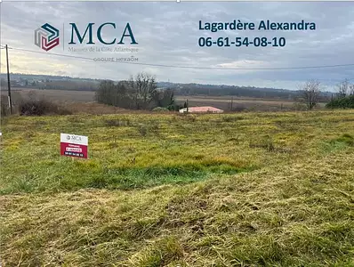 Terrain à bâtir, 3 100 m²
