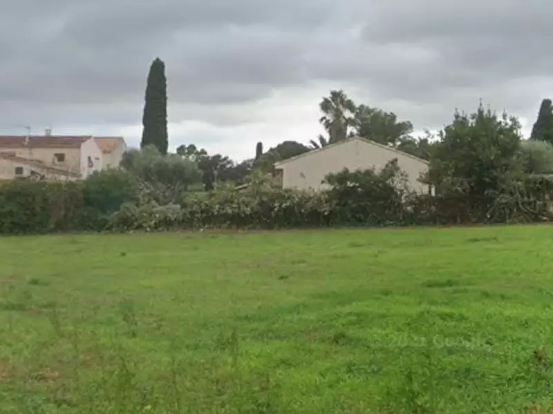 Terrain à bâtir, 392 m² - Bormes-les-Mimosas (83230)