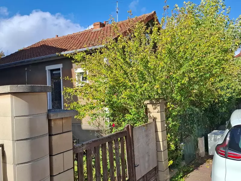 Terrain à bâtir, 350 m² - Fresnes (94260)