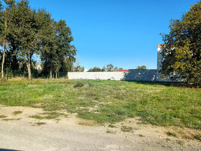 Terrain à bâtir, 420 m² - Grand'Landes (85670)