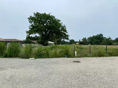 Terrain à bâtir, 359 m²