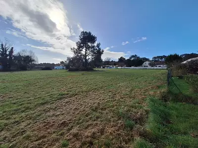 Terrain à bâtir, 390 m²