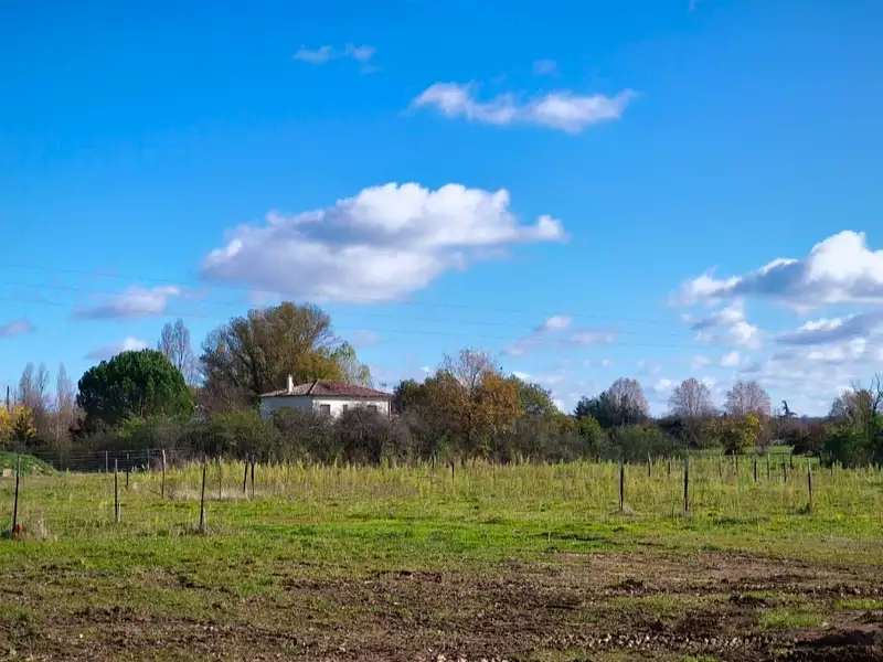 Terrain à bâtir, 750 m² - Coufouleux (81800)