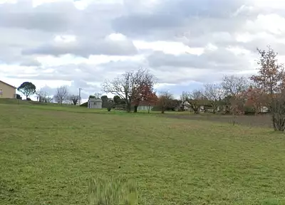 Terrain à bâtir, 300 m²