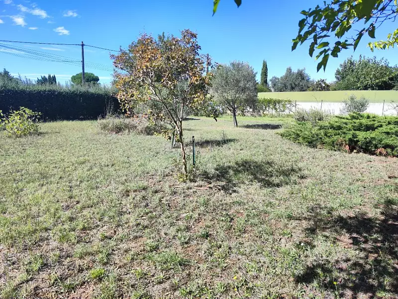 Terrain à bâtir, 632 m² - Vidauban (83550)