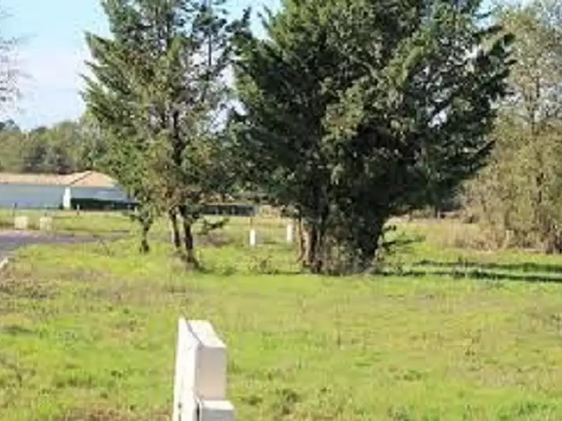 Terrain à bâtir, 326 m² - Belin-Béliet (33830)