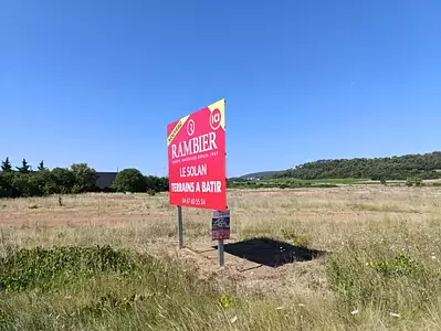 Terrain à bâtir, 370 m²