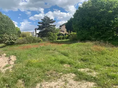Terrain à bâtir, 660 m²