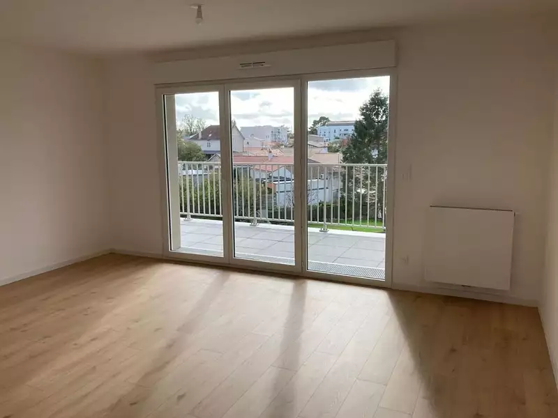 MAESTRIA - Challans (85300)