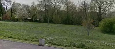 Terrain à bâtir, 2 340 m²