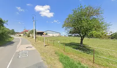 Terrain à bâtir, 1 050 m²