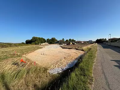 Terrain à bâtir, 180 m²