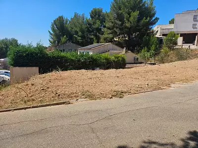 Terrain à bâtir, 350 m²