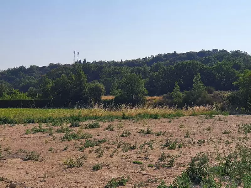 Terrain à bâtir, 476 m² - Néfiach (66170)