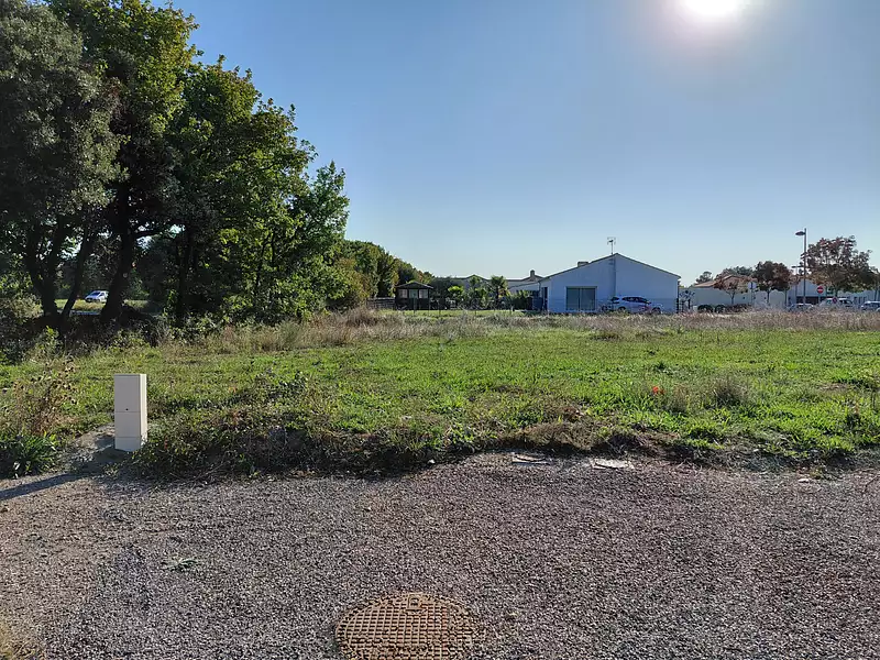 Terrain à bâtir, 528 m² - Talmont-Saint-Hilaire (85440)