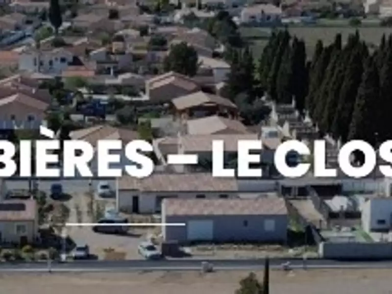 Terrain à bâtir, 404 m² - Roquefort-des-Corbières (11540)