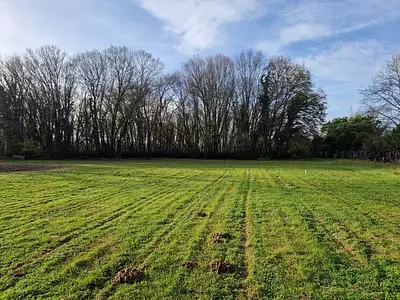 Terrain à bâtir, 900 m²