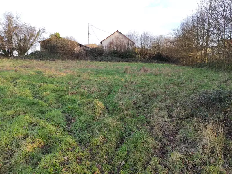 Terrain à bâtir, 559 m² - Le Breuil-en-Auge (14130)