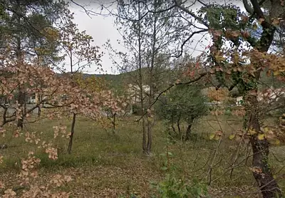 Terrain à bâtir, 596 m²