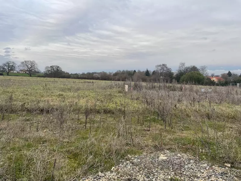 Terrain à bâtir, 343 m² - Villaines-sous-Malicorne (72270)