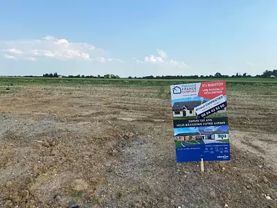 Terrain à bâtir, 467 m²