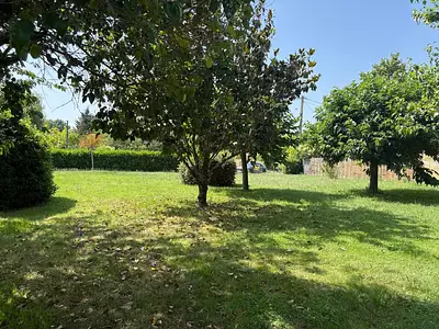 Terrain à bâtir, 850 m²