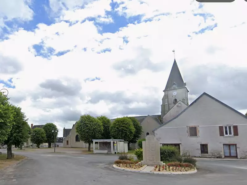 Terrain à bâtir, 645 m² - Terminiers (28140)