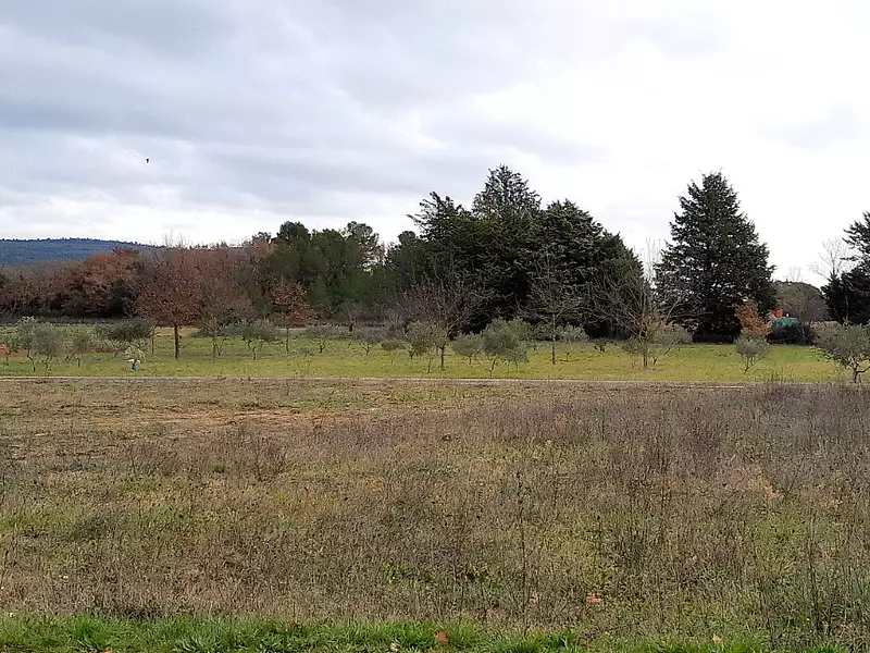 Terrain à bâtir, 190 m² - Brignoles (83170)