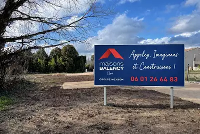 Terrain à bâtir, 816 m²