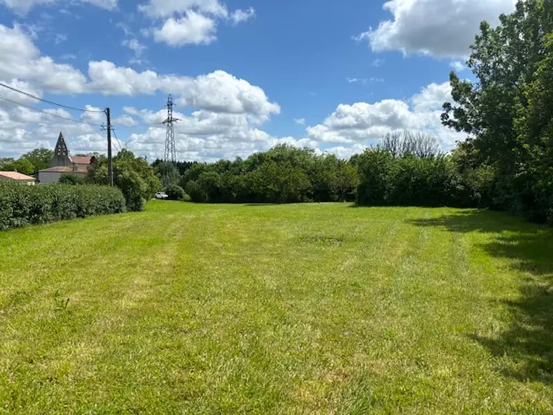 Terrain à bâtir, 1 000 m² - Noé (31410)