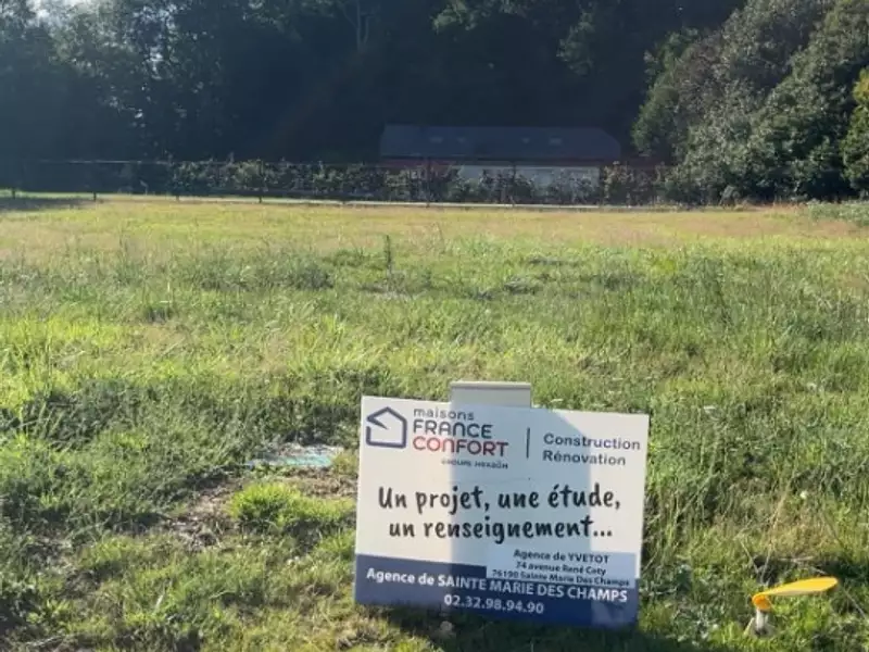 Terrain à bâtir, 800 m² - Longuerue (76750)