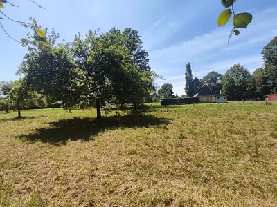 Terrain à bâtir, 1 202 m²