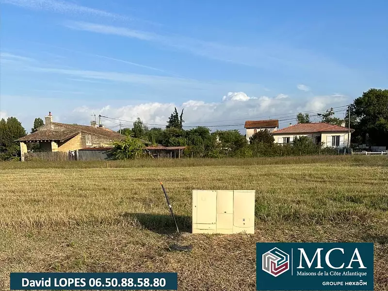 Terrain à bâtir, 441 m² - Saint-Sulpice-de-Faleyrens (33330)