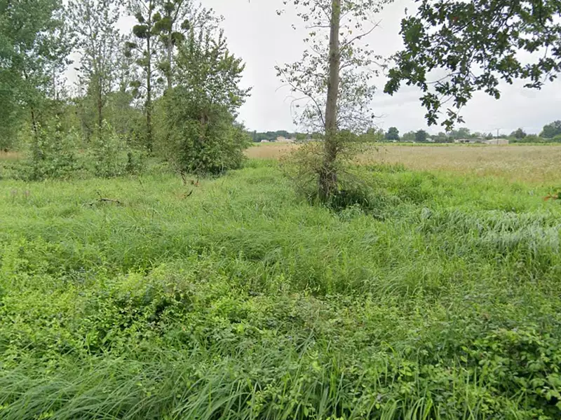 Terrain à bâtir, 480 m² - Prignac-et-Marcamps (33710)