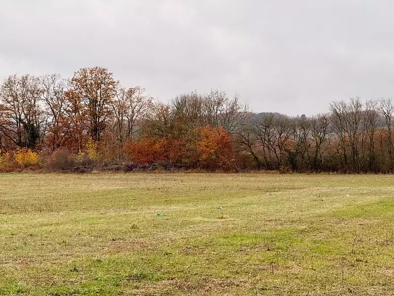 Terrain à bâtir, 850 m² - Ribagnac (24240)